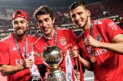 开云体育在线-葡萄牙足球超级联赛谁能夺得冠军？的简单介绍