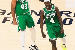 开云体育官网-包含凯尔特人B队血洗独行侠，凯尔·库兹马高光表现的词条