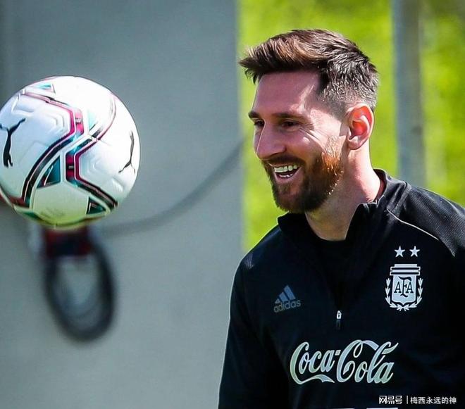 关于布莱顿客场全取三分,球迷欢呼雀跃的信息 关于布莱顿客场全取三分,球迷欢呼雀跃的信息