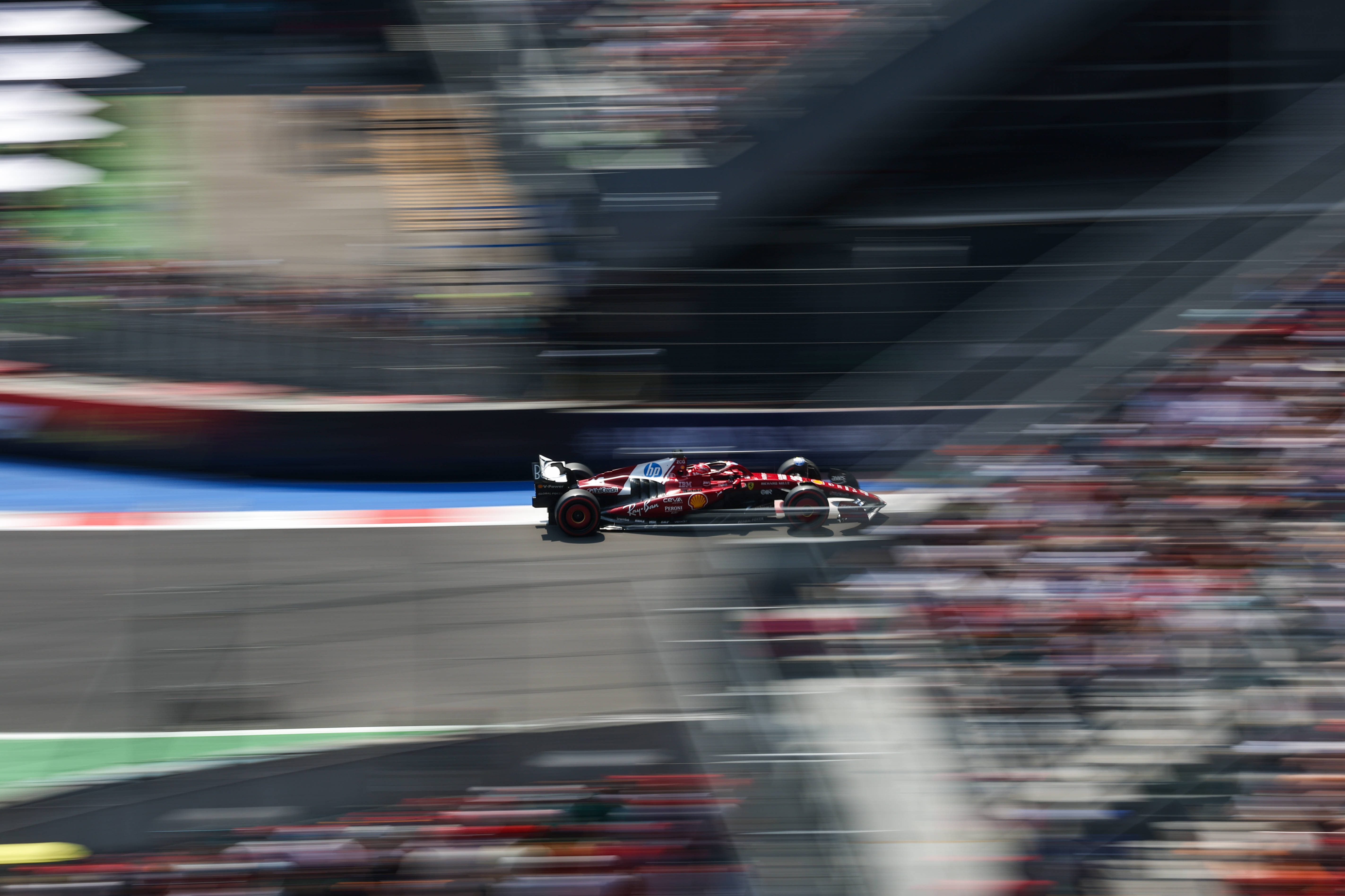 红牛车队绝杀哈斯车队,汉密尔顿统治全场的简单介绍 红牛车队绝杀哈斯车队,汉密尔顿统治全场的简单介绍